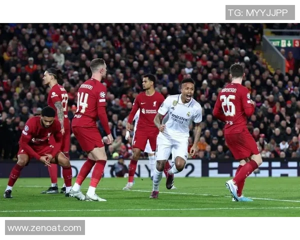 欧冠激战巴黎圣日耳曼对阵伊斯坦布尔球队的精彩对决分析